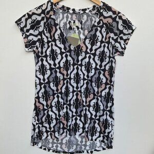 NWT Anthropologie Anamalia Tee Size M